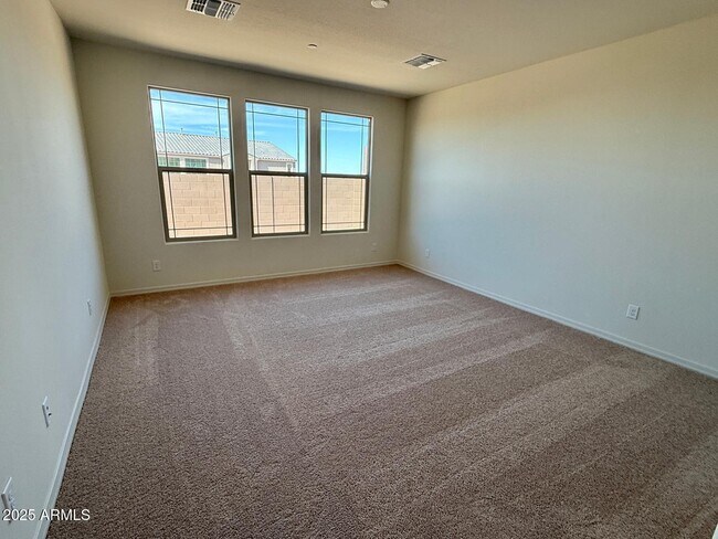 Building Photo - 13803 W Calle De Baca