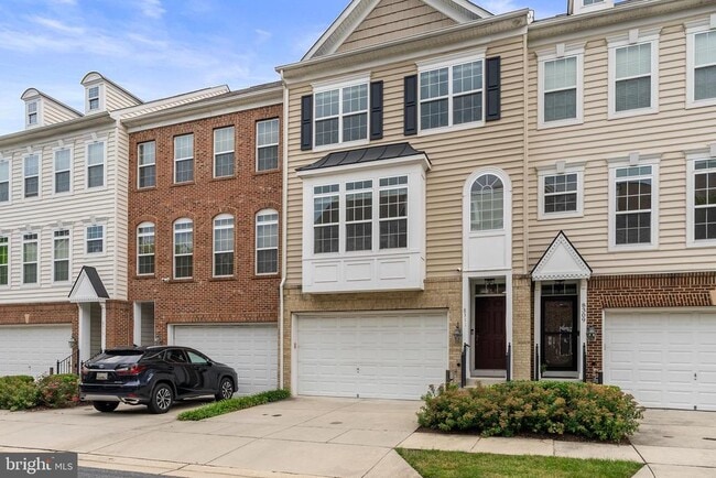 Building Photo - 8311 Gibbs Way
