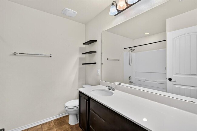 Building Photo - 1049 Clove Hitch Dr
