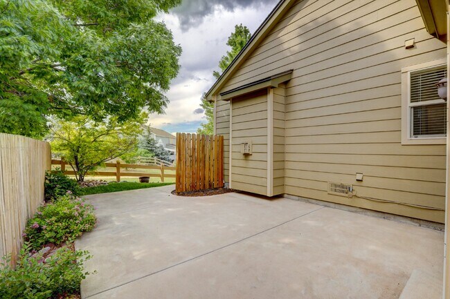 Building Photo - $3,300.95 with $200 off the first month's rent, 3 Beds - 3 Bath, Single Family Home in Parker wit...