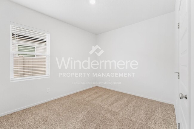 Building Photo - 8727 W Millsap Ln