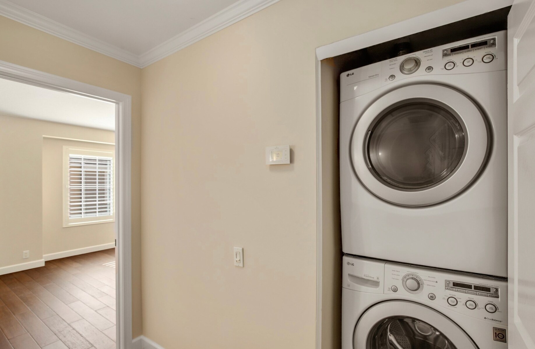 Washer and Dryer - 3653 Caminito Carmel Lndg