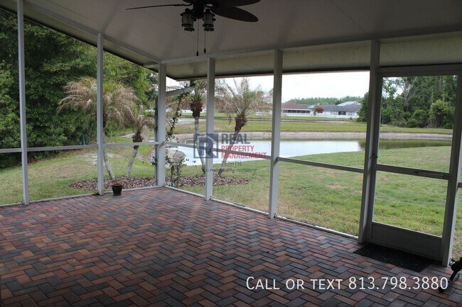 Building Photo - 31215 Wrencrest Dr