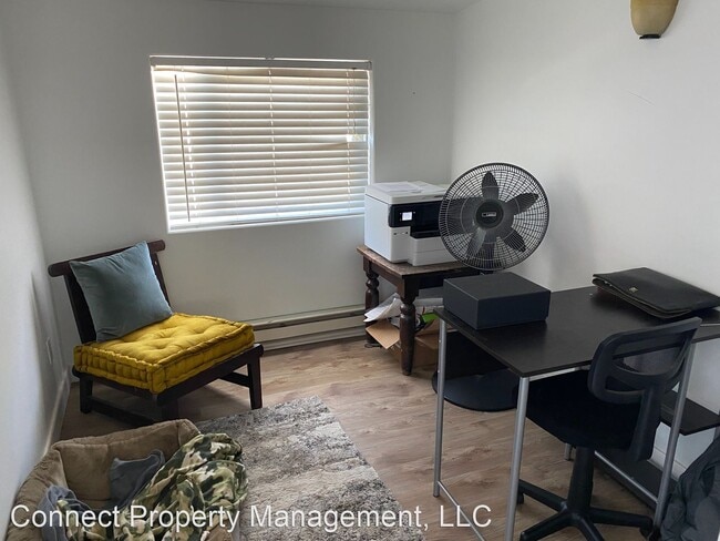 Building Photo - 2 br, 1 bath House - 232 E Mendenhall B