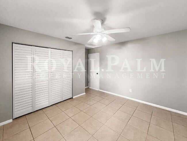 Building Photo - 17435 Barbara Dr