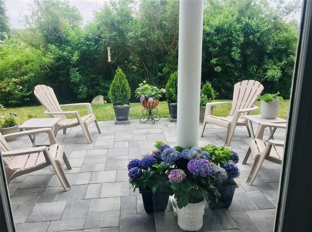 Building Photo - 307 Corey Ln