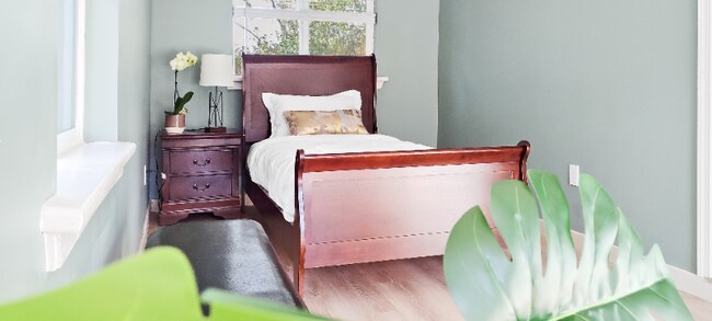 Building Photo - 711 N Third St