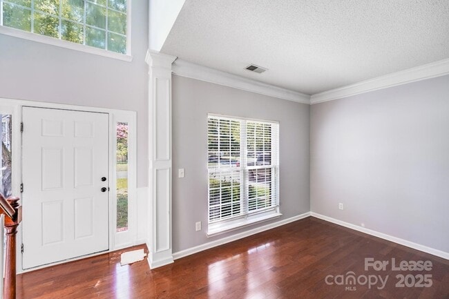 Building Photo - 16024 Kirsten Nicole Rd