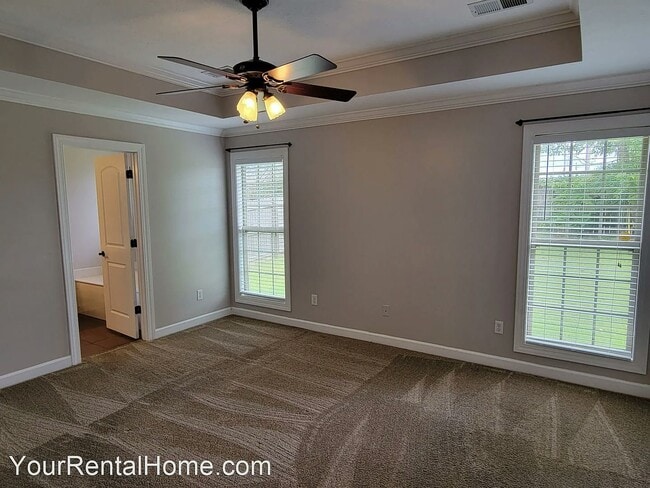 Building Photo - 82 Grove Hill Ln