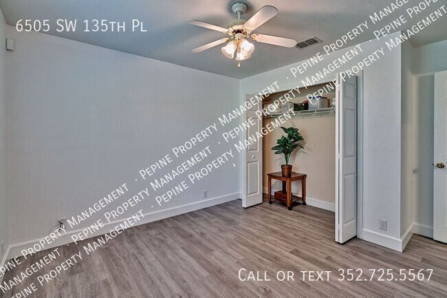 Building Photo - 6505 SW 135 Pl