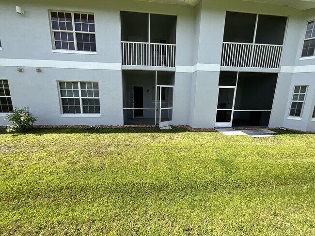 Building Photo - 8555 Bernwood Cove Loop