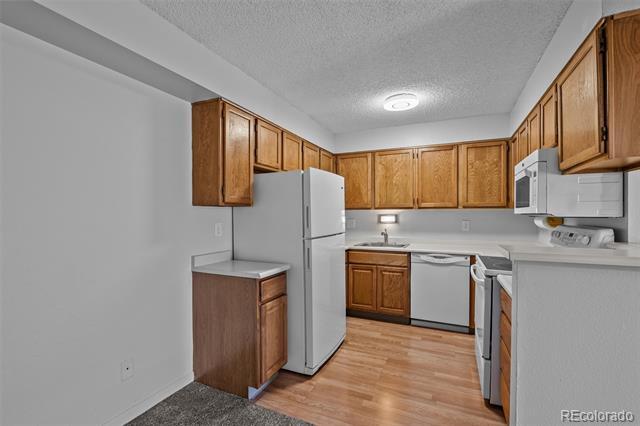 Building Photo - 3324 S Ammons St