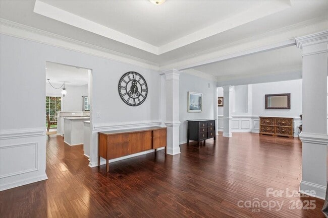 Building Photo - 9920 Eden Hall Ct