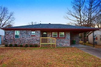 Building Photo - 6510 Farmstead Rd