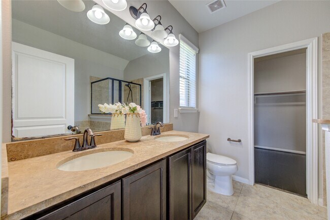 Building Photo - 15318 Benson Landing Dr