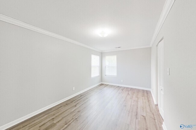 Building Photo - 109 Will Ln