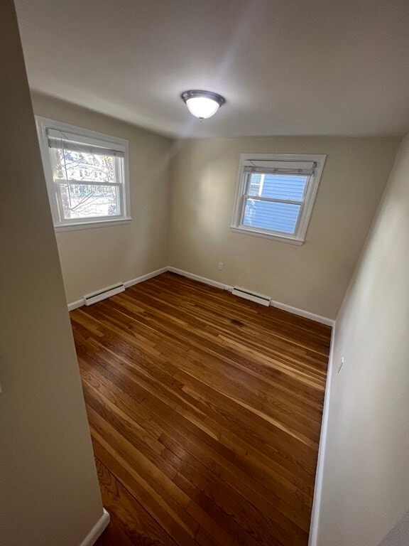 Building Photo - 68 Crescent St