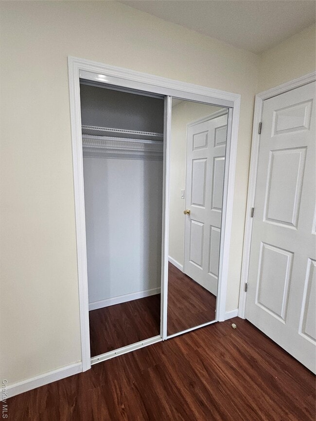 Building Photo - 115-19 Marsden St