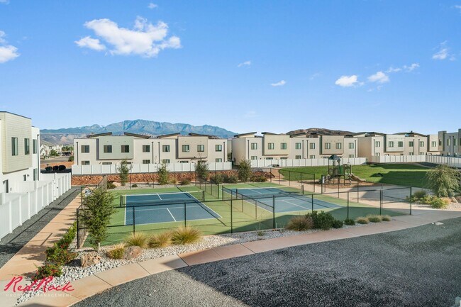 Building Photo - Brand New 3 Bedroom Townhome in Washington!