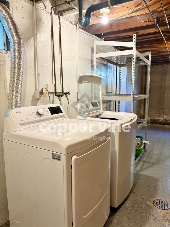 Building Photo - 6628 Eaton St