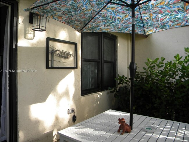 Building Photo - 78 Vía De Casas Norte