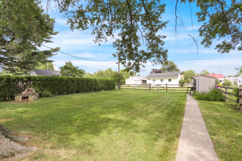 Building Photo - 719 Franklin St