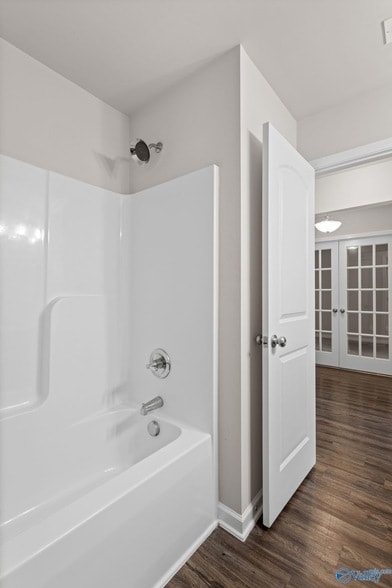 Building Photo - 338 Fenrose Dr