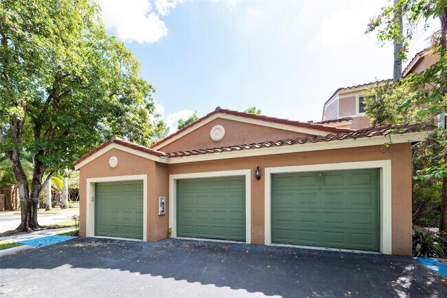 Building Photo - 4808 State Rd