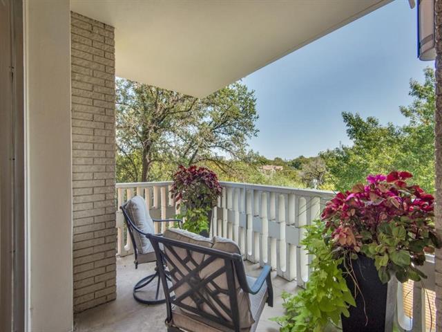 Building Photo - 3701 Turtle Creek Blvd