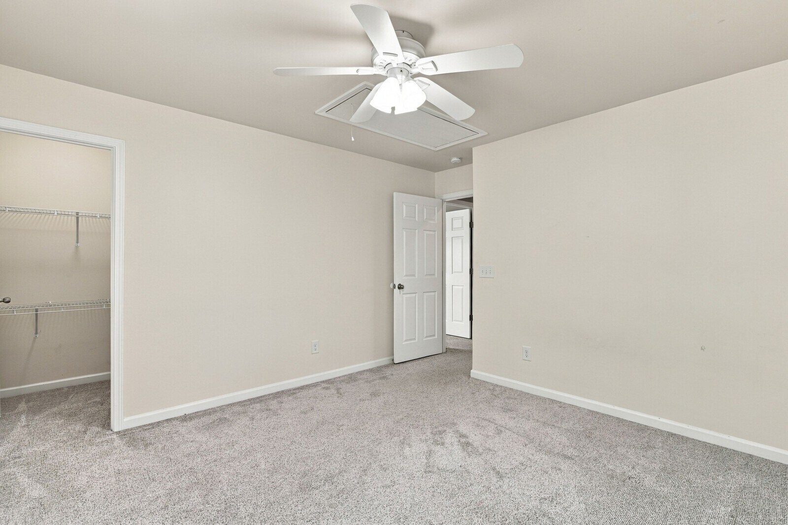 Building Photo - 132 Slaters Dr