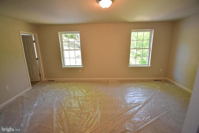 Building Photo - 358 E Nesquehoning St