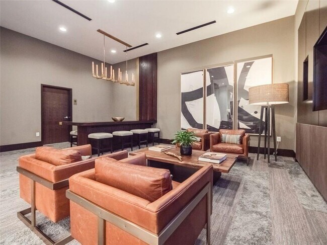 Building Photo - 855 Peachtree St NE