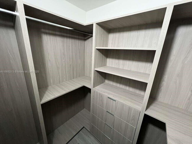 Building Photo - 6301 Collins Ave