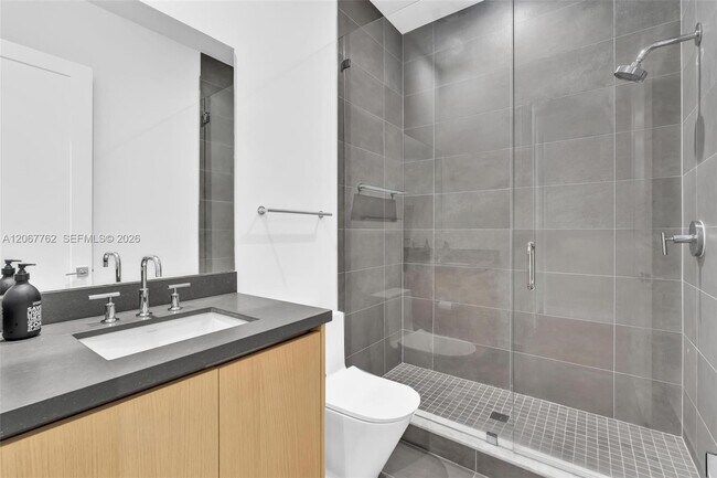Building Photo - 5765 SW 104th Terrace
