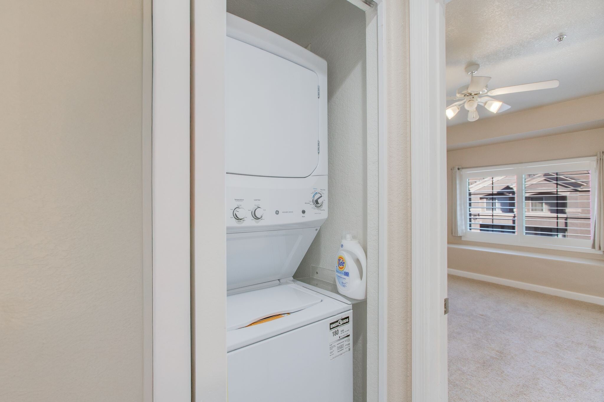 Building Photo - 4455 E Paradise Village Pky S