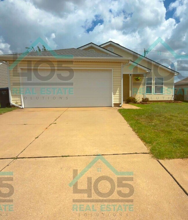 Building Photo - 10345 Aberdeen Dr