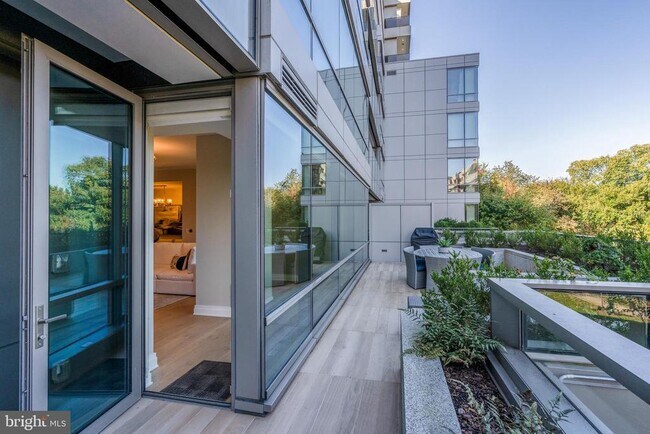 Building Photo - 2501 M St NW