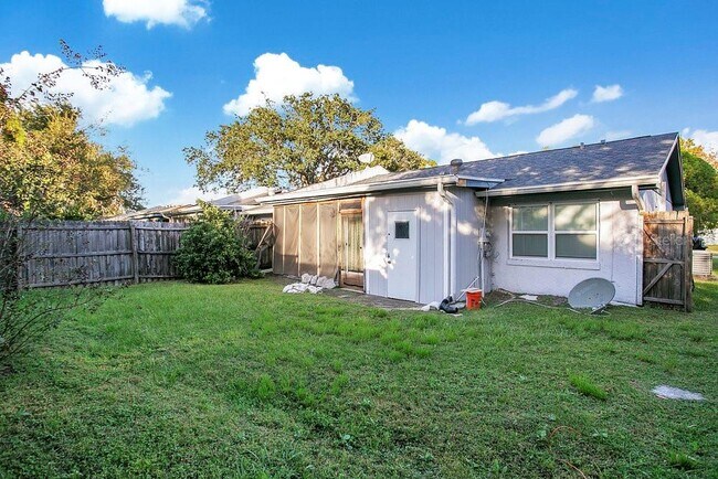 Building Photo - 3154 Stonecastle Rd