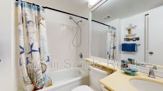 Building Photo - 6710 Hawaii Kai Dr