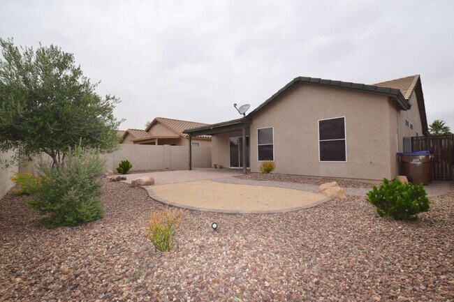 Building Photo - Beautiful Copper Basin Home!