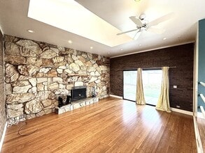 Building Photo - 1189 E Ridgedale Ln