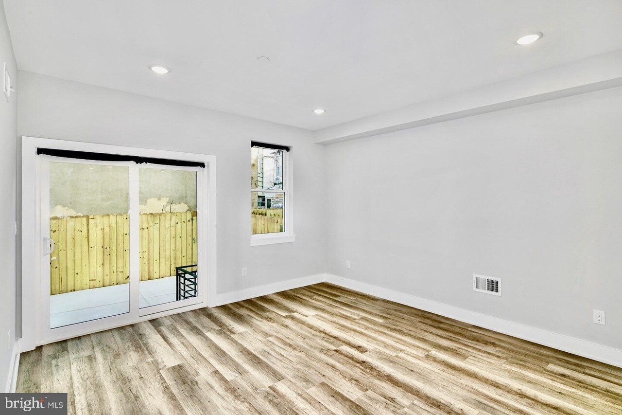 Building Photo - 1710 N 25th St