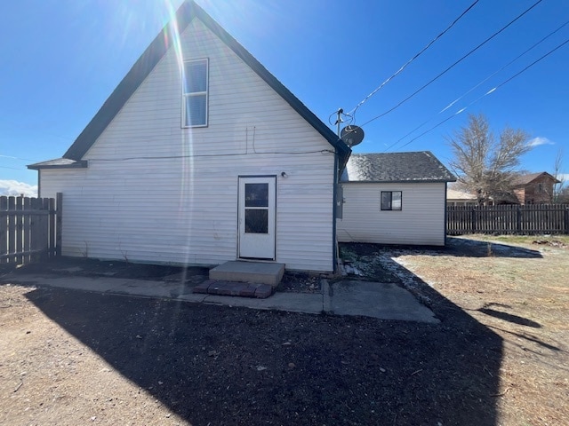 Building Photo - 803 W Cedar St