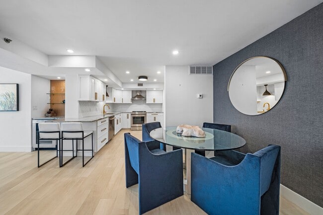 Building Photo - 1201 S Ocean Dr