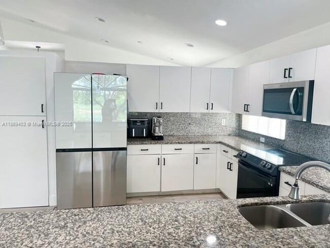 Building Photo - 17888 SW 14th St