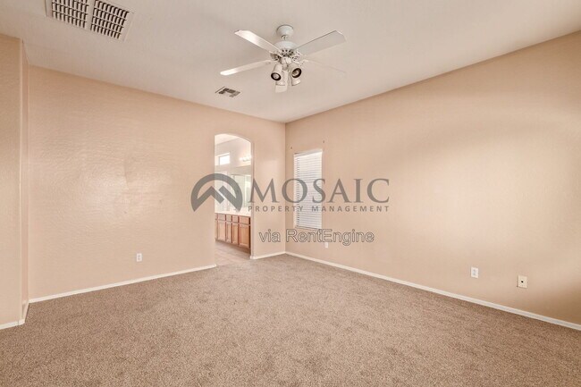 Building Photo - 2317 S 88th Dr