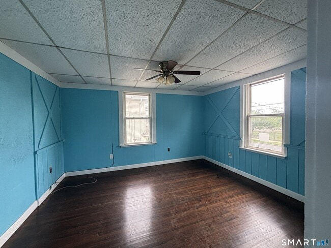 Building Photo - 1566 North Ave