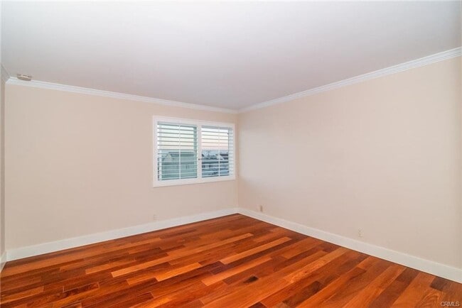 Building Photo - Modern Lomita Condo with Central A/C & Heat