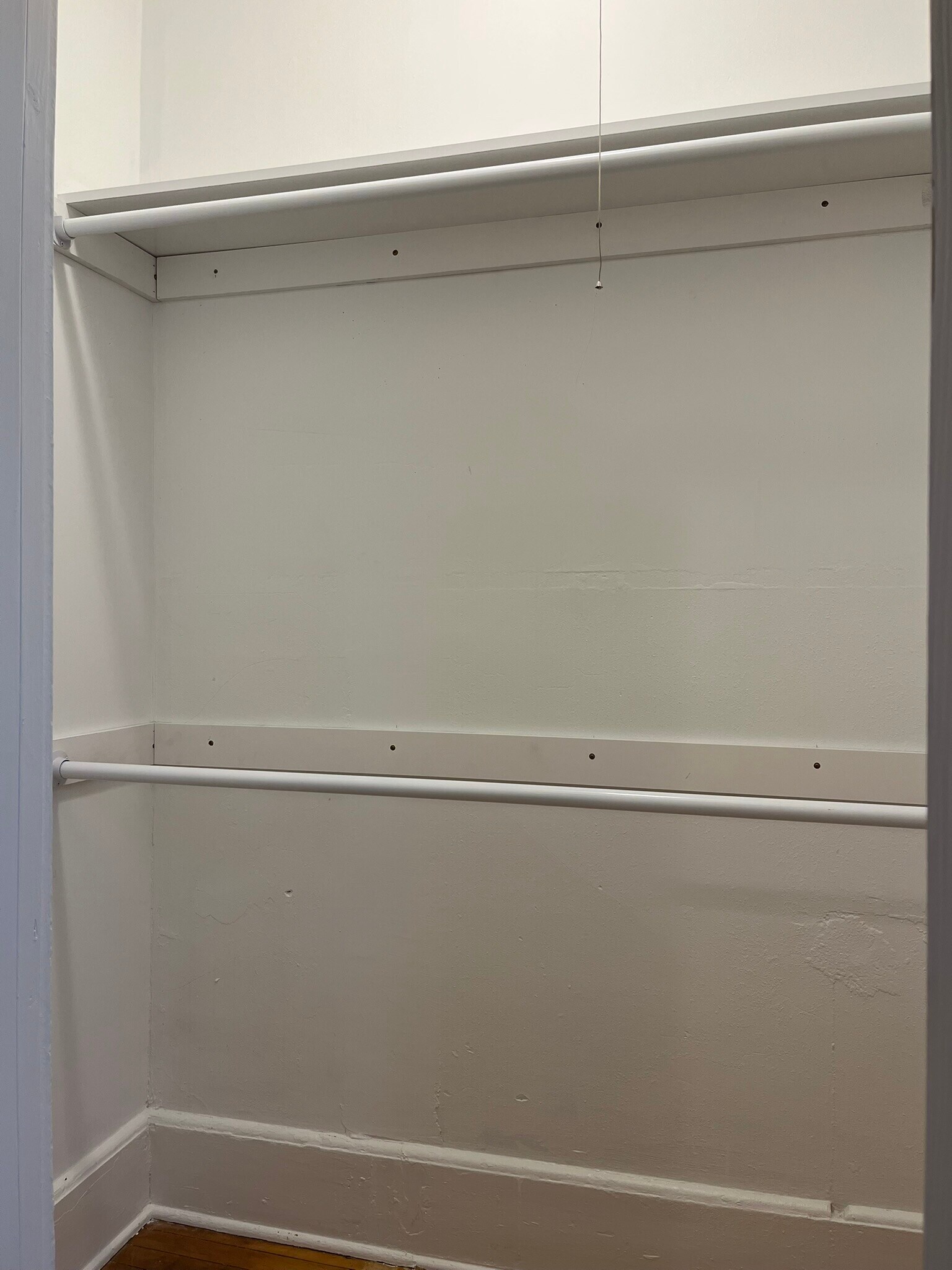 Building Photo - 333 E Lincoln Ave