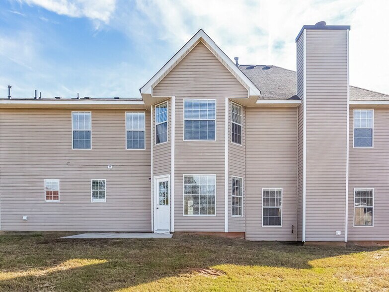Building Photo - 505 Concord Terrace